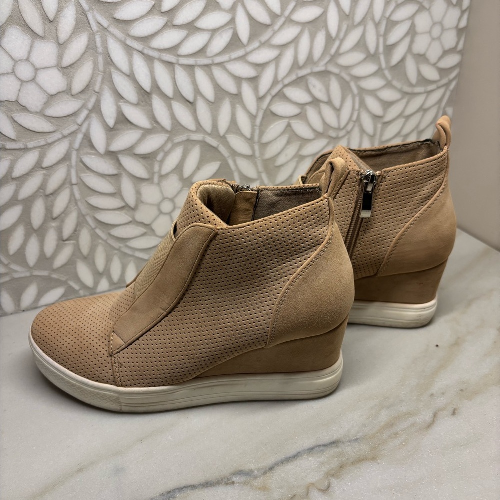 CCOCCI Beige Wedge Ankle Booties